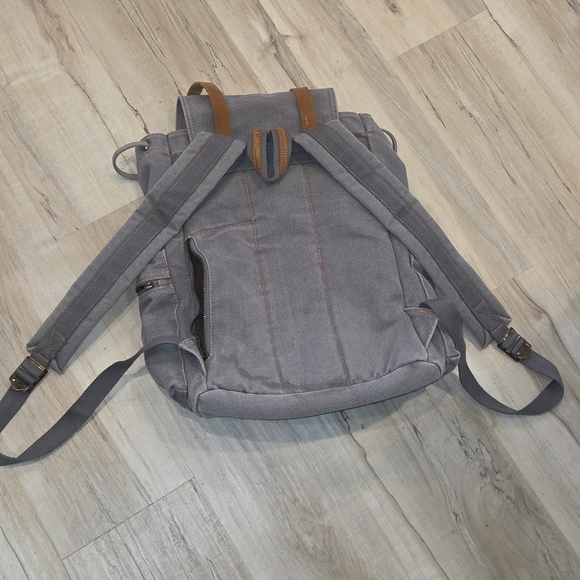 Men's Canvas Backpack in Light Gray with Brown Accents - Picture 3 of 10